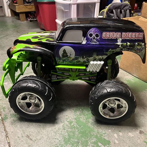 tyco mini rc grave digger|Tyco® R/C GraveDigger® 27 mHz .